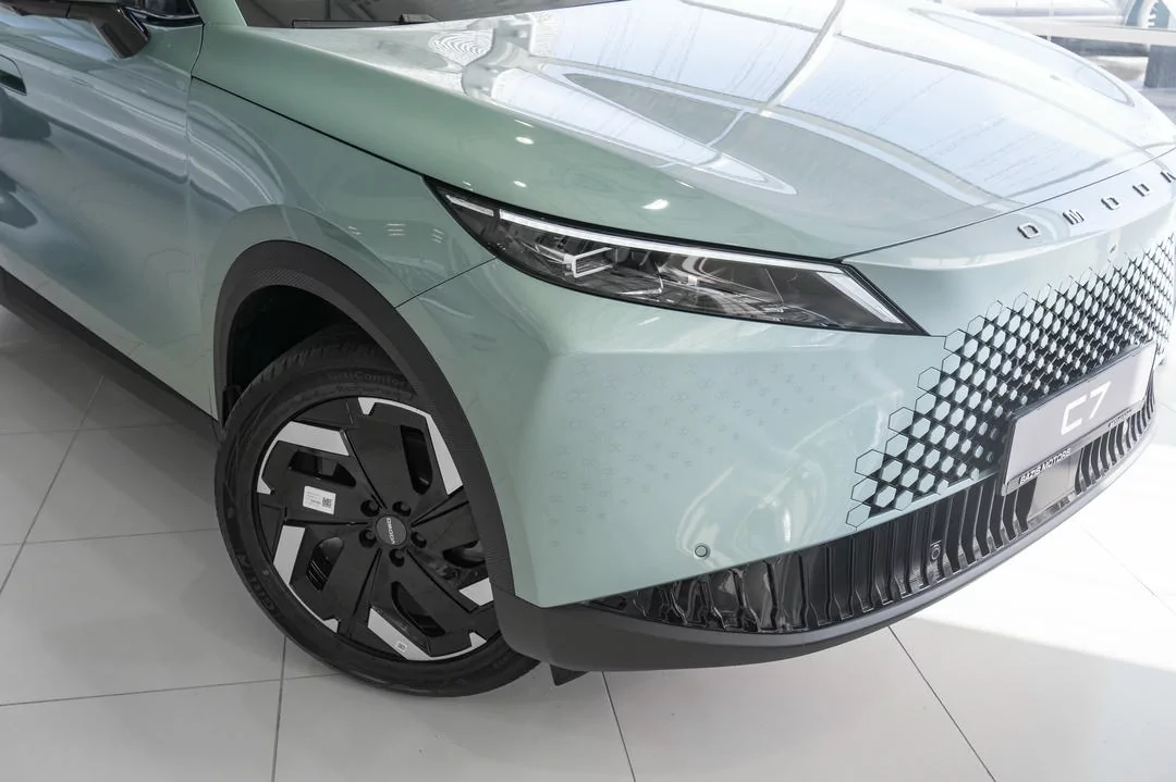 OMODA C7